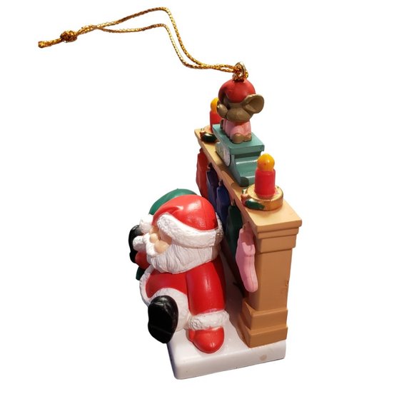 It's Christmas! Again? Santa The Chimney Scene Ornament Christmas Traditions Col - Picture 4 of 11